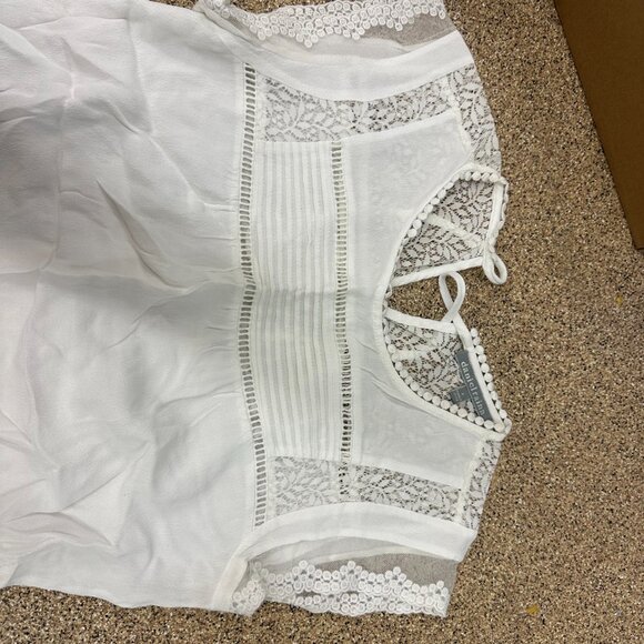 Daniel Rainn Blouse White Summer Spring Lace Crochet Top - Picture 3 of 5